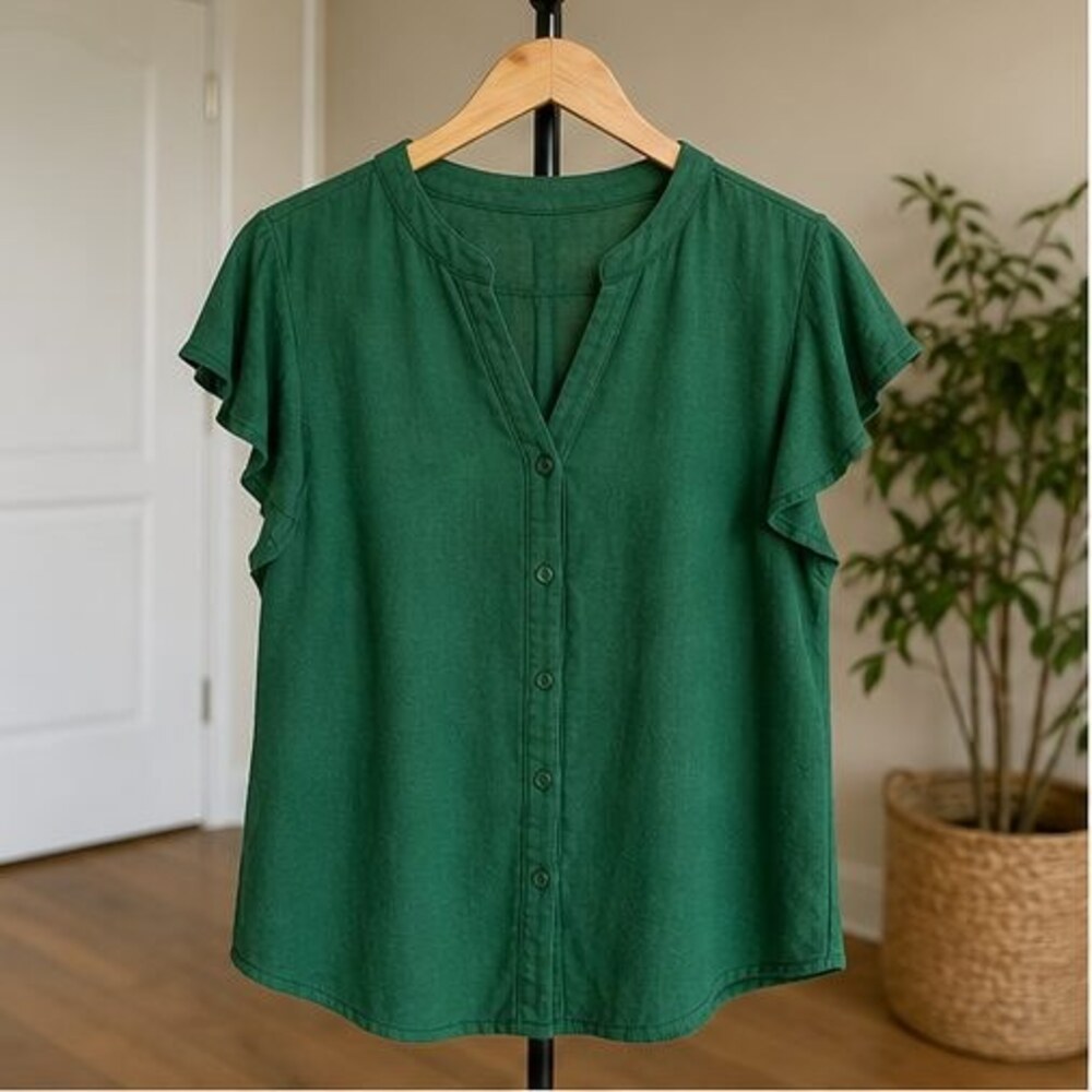 Emerald Lace Trim Top